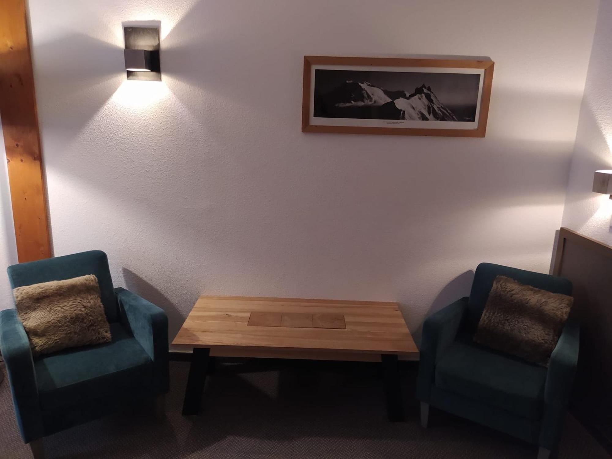 Hotel Des Princes, Chambery Centre Екстериор снимка