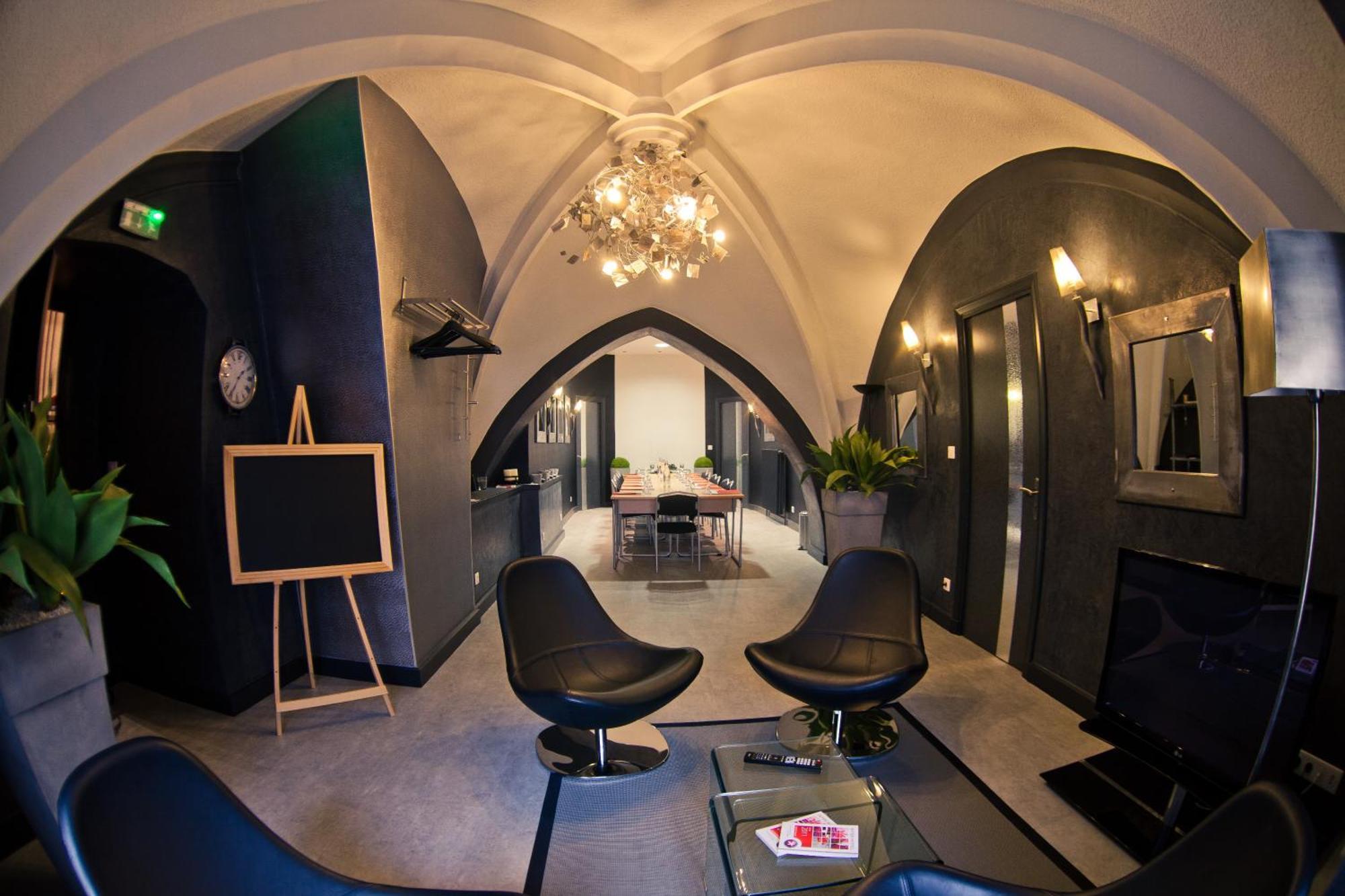 Hotel Des Princes, Chambery Centre Интериор снимка