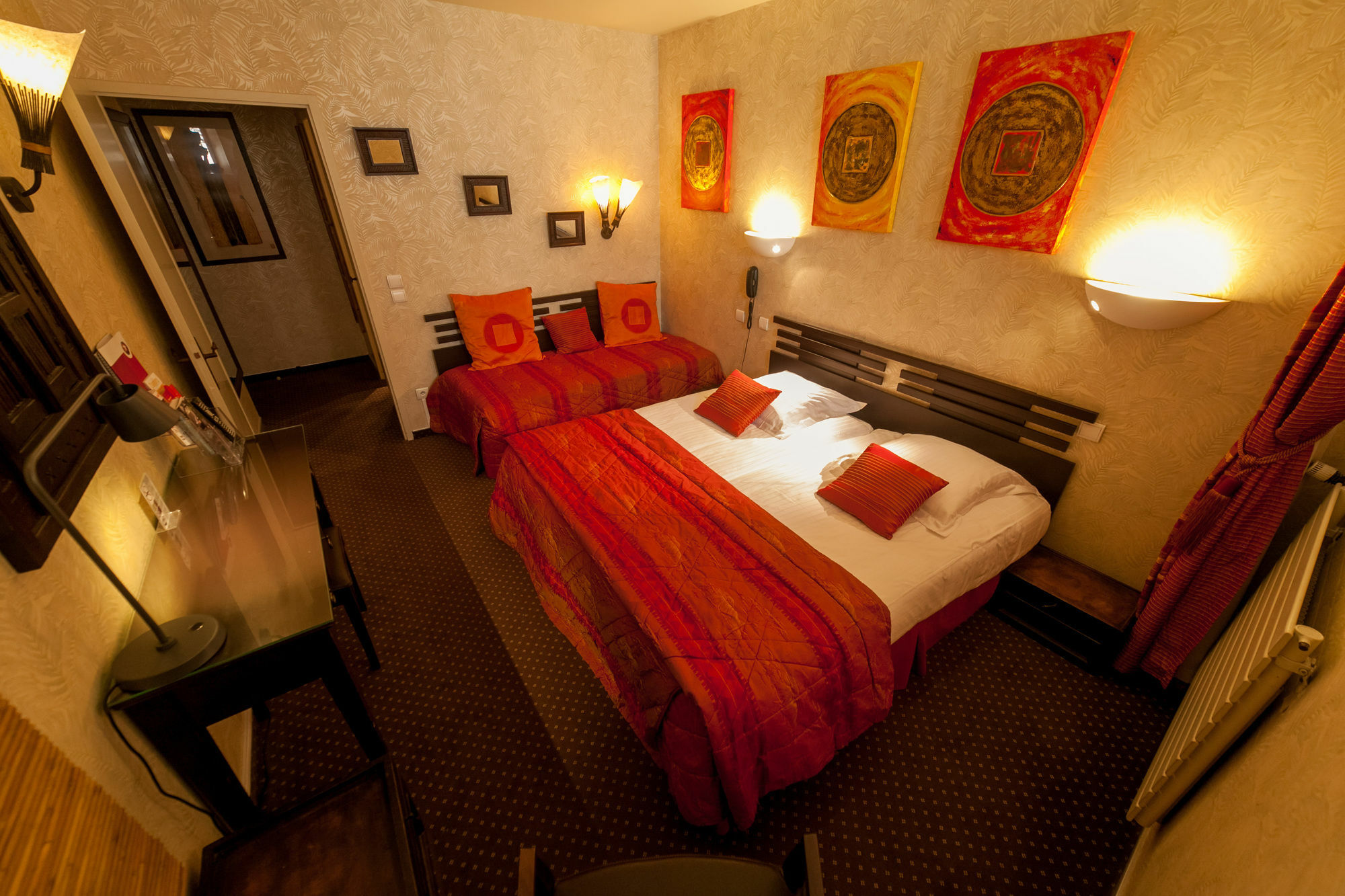 Hotel Des Princes, Chambery Centre Екстериор снимка